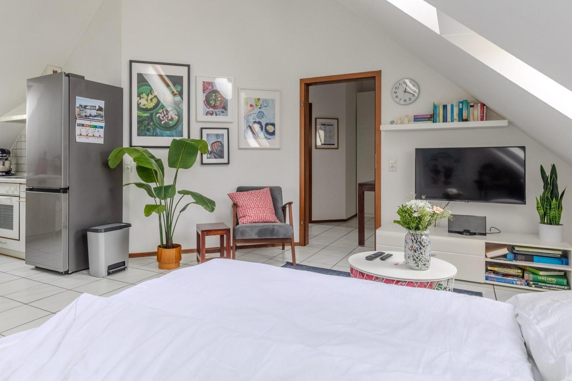 Aestay - Boxspring Auch Als Einzelbetten, Voll Ausgestattete Kueche, Eco-friendly, Radfahren & Wandern, Inkl Xl Parkplatz Apartment Hemsbach