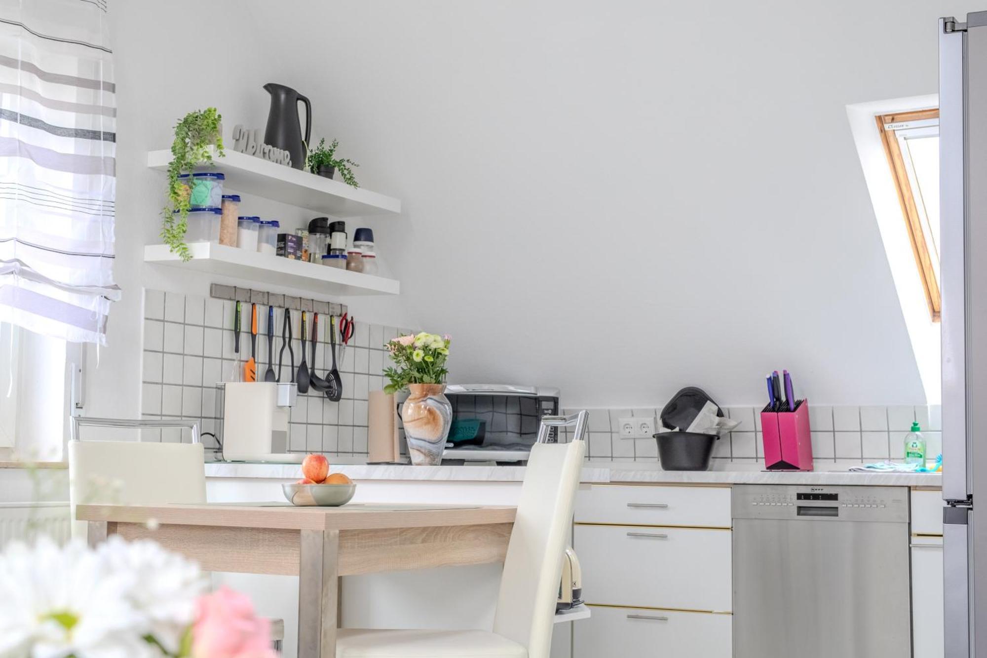 Aestay - Boxspring Auch Als Einzelbetten, Voll Ausgestattete Kueche, Eco-friendly, Radfahren & Wandern, Inkl Xl Parkplatz Hemsbach